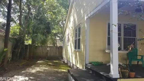 7 Gladys Ave, Mobile, AL 36604 photo 4