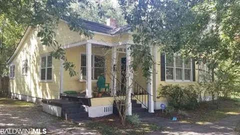 7 Gladys Ave, Mobile, AL 36604 photo 3