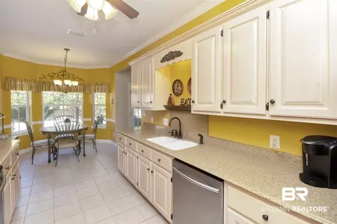 7360 S Meadows Dr, Mobile, AL 36619 photo 17