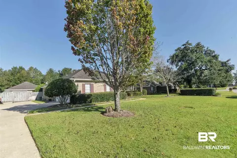 7360 S Meadows Dr, Mobile, AL 36619 photo 3