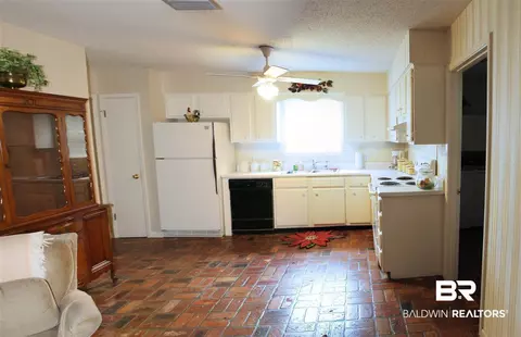 829 Pine Run, Mobile, AL 36695 photo 5