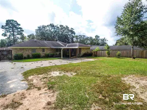 1569 Mcintyre Dr, Mobile, AL 36618 photo 4
