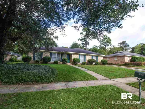 1569 Mcintyre Dr, Mobile, AL 36618 photo 2