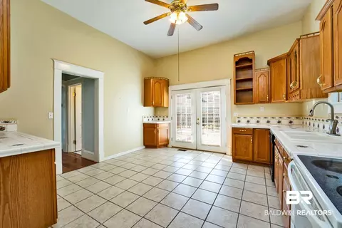 200 Marine St, Mobile, AL 36604 photo 4