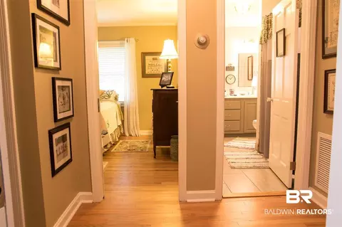 212 E Pine St, Atmore, AL 36502 photo 14