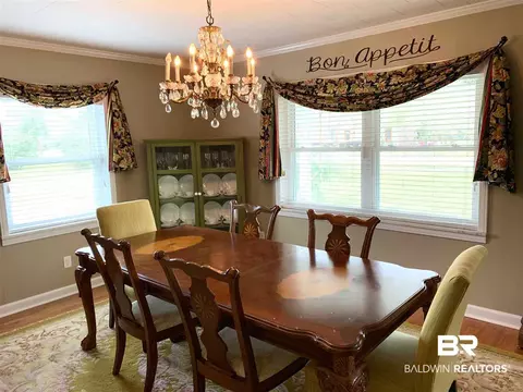 212 E Pine St, Atmore, AL 36502 photo 20