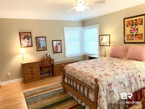 212 E Pine St, Atmore, AL 36502 photo 10