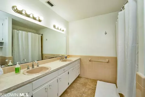 3527 E Springwood Dr, Mobile, AL 36608 photo 13