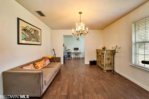 3527 E Springwood Dr, Mobile, AL 36608 photo 9