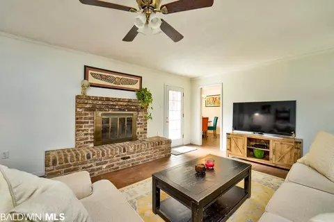 3527 E Springwood Dr, Mobile, AL 36608 photo 6