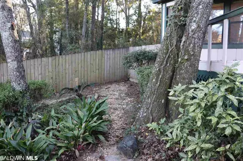 515 W Lakeview Dr, Mobile, AL 36695 photo 5