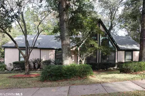 515 W Lakeview Dr, Mobile, AL 36695 photo 1