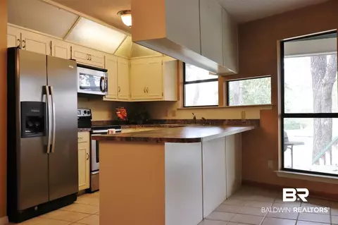 515 W Lakeview Dr, Mobile, AL 36695 photo 16