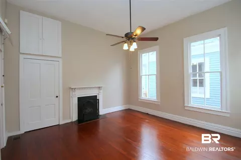 1121 Old Shell Rd, Mobile, AL 36604 photo 17