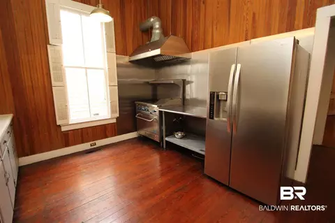 1121 Old Shell Rd, Mobile, AL 36604 photo 11