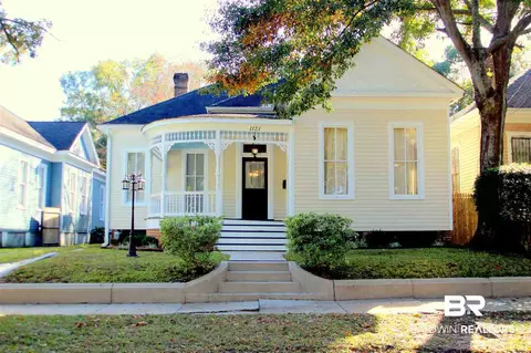 1121 Old Shell Rd, Mobile, AL 36604 photo 1