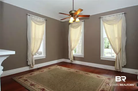 1121 Old Shell Rd, Mobile, AL 36604 photo 7