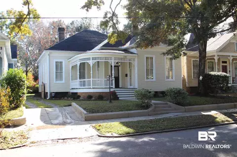 1121 Old Shell Rd, Mobile, AL 36604 photo 2