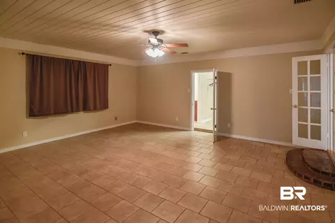 1506 E Shan Dr, Mobile, AL 36693 photo 12