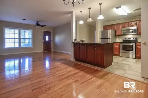 1506 E Shan Dr, Mobile, AL 36693 photo 9