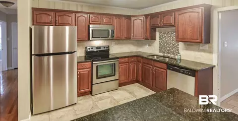 1506 E Shan Dr, Mobile, AL 36693 photo 8