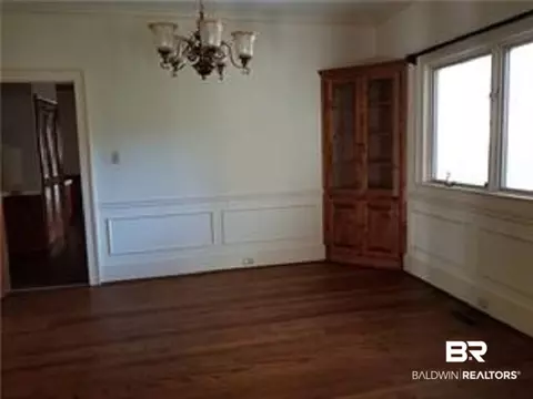 4076 Hillcrest Ln, Mobile, AL 36693 photo 5