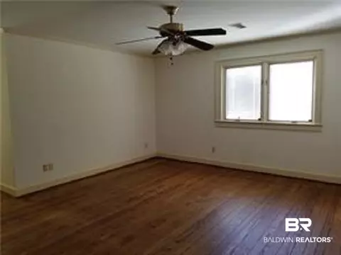 4076 Hillcrest Ln, Mobile, AL 36693 photo 6