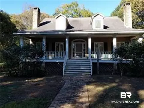 4076 Hillcrest Ln, Mobile, AL 36693 photo 1