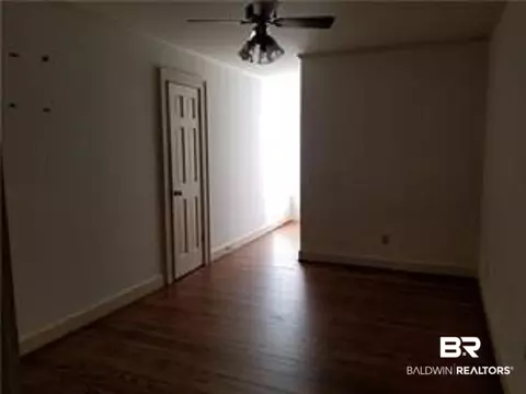 4076 Hillcrest Ln, Mobile, AL 36693 photo 7