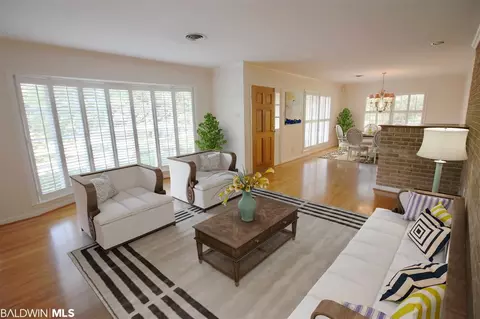 220 Rochester Rd, Mobile, AL 36608 photo 2