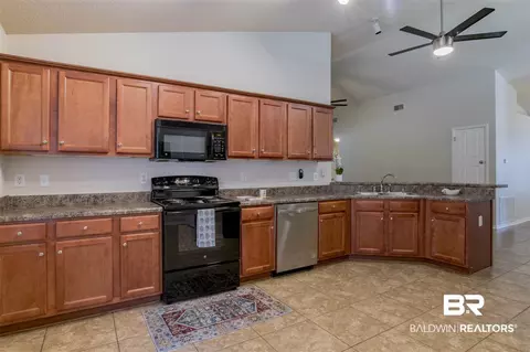9052 Brookside Ln, Daphne, AL 36526 photo 2
