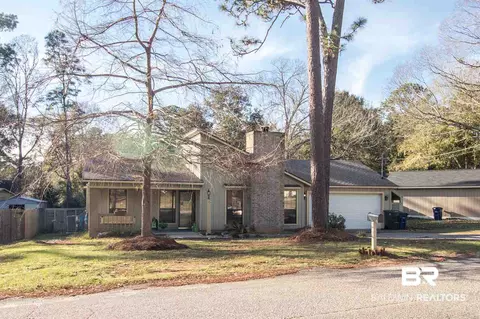 135 Michael Loop, Daphne, AL 36526 photo 1