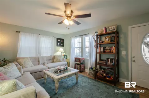 13265 Main St, Elberta, AL 36530 photo 8