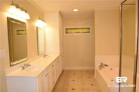 607 Tuthill Ln, Mobile, AL 36608 photo 5