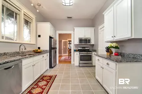 1811 Spring Hill Ave, Mobile, AL 36607 photo 10