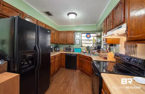 5712 Green Tree Rd, Mobile, AL 36609 photo 9