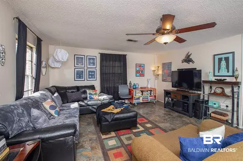 5712 Green Tree Rd, Mobile, AL 36609 photo 5