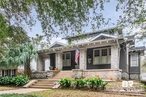 300 Mcdonald Ave, Mobile, AL 36604 photo 2