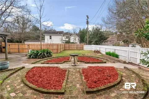 300 Mcdonald Ave, Mobile, AL 36604 photo 19