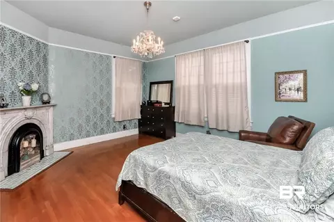 300 Mcdonald Ave, Mobile, AL 36604 photo 17