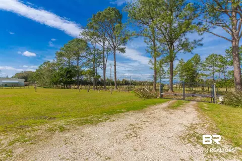 32188 Bartel St, Elberta, AL 36530 photo 3