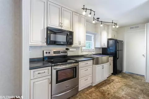 431 Elberta Loop, Lillian, AL 36549 photo 6