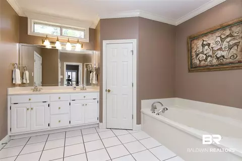 3131 E James Madison Dr, Mobile, AL 36693 photo 25