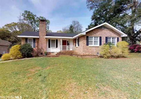 56 W Wimbledon Dr, Mobile, AL 36608 photo 1