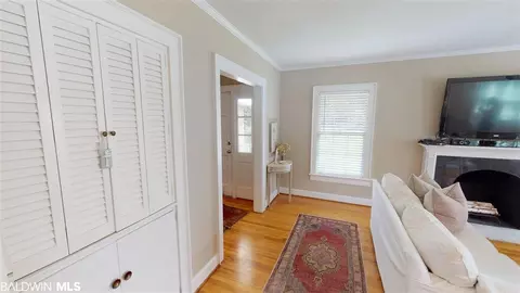 56 W Wimbledon Dr, Mobile, AL 36608 photo 5