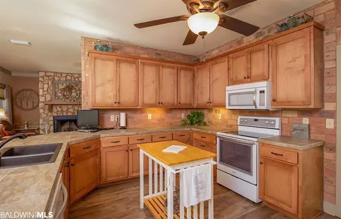 14861 Cayden Cir, Stapleton, AL 36578 photo 9