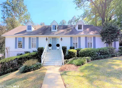 4813 Pine Ct, Mobile, AL 36608 photo 1