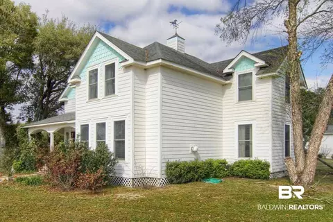32054 Bartel St, Elberta, AL 36530 photo 2