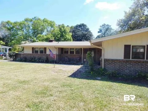 4109 Libby Dr, Mobile, AL 36693 photo 2