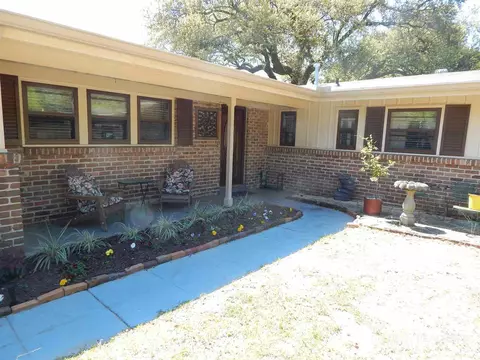 4109 Libby Dr, Mobile, AL 36693 photo 1